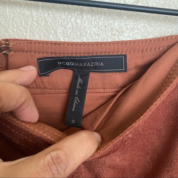BCBGMAXAZRIA Corinne Faux Suede Skirt - Picture 5 of 7